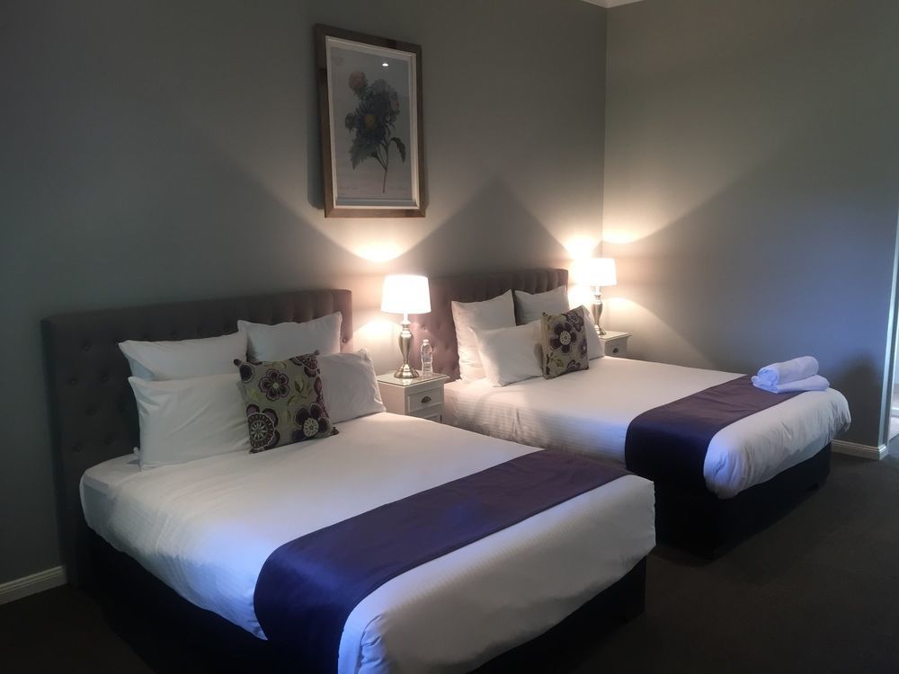 Camden Valley Inn Kültér fotó